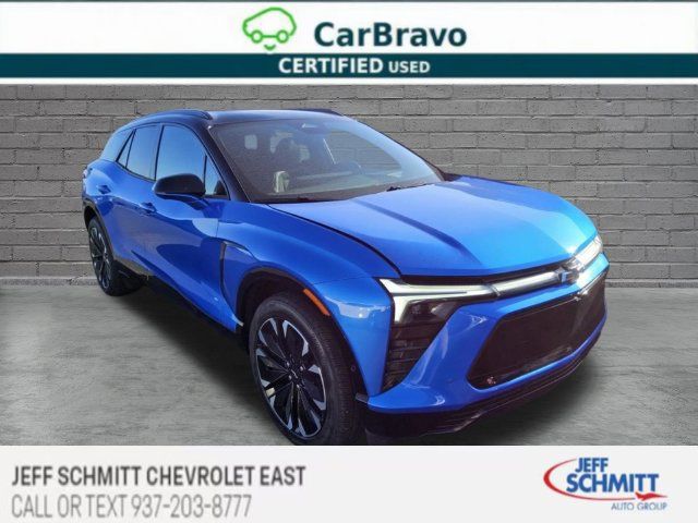 Used 2026 Chevrolet Blazer EV RS AWD/4WD image 1