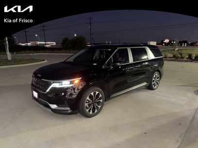 Certified 2024 Kia Carnival EX