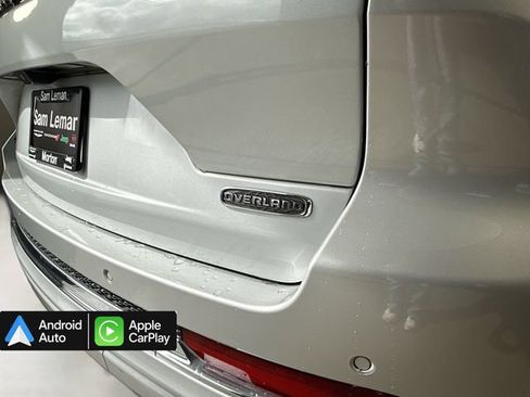 Used 2022 Jeep Grand Cherokee Overland AWD/4WD image 37