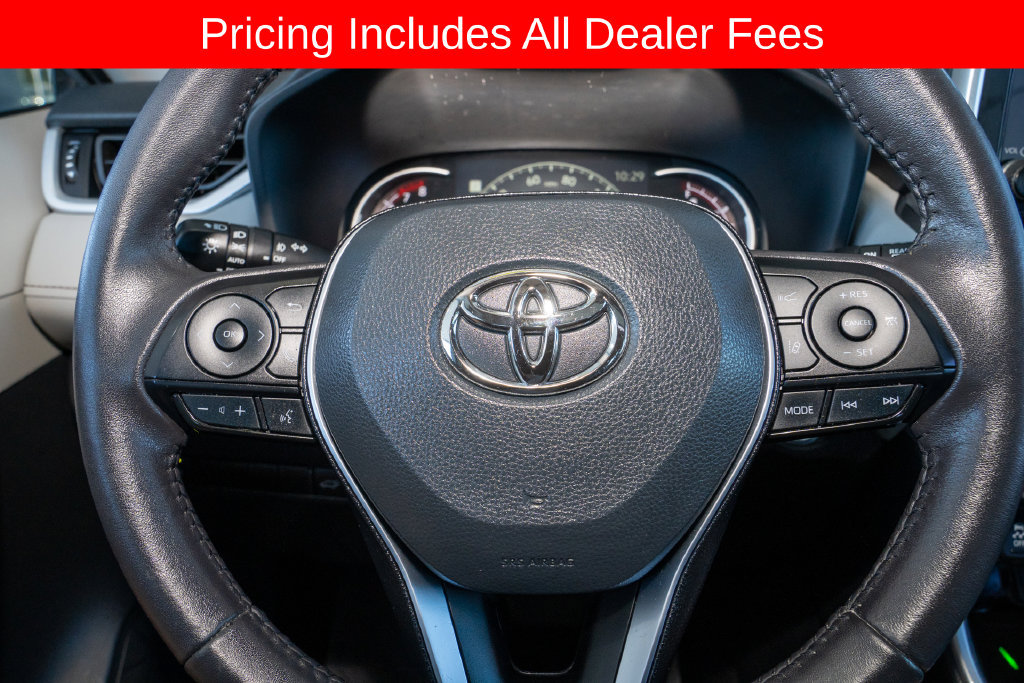 Used 2024 Toyota RAV4 XLE Premium FWD image 18