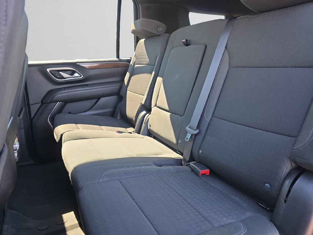 Used 2023 GMC Yukon XL SLE w/ Gmc Pro Safety Plus Package AWD/4WD image 13