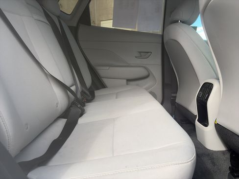 Used 2025 Hyundai Kona SEL FWD image 24