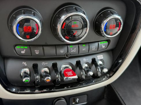 Used 2023 MINI Cooper Clubman S FWD image 26