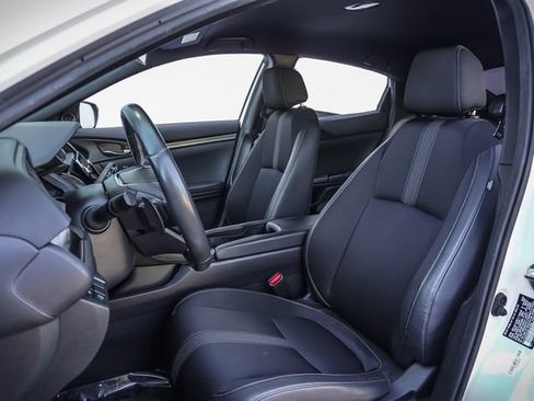 Used 2020 Honda Civic Sport image 10