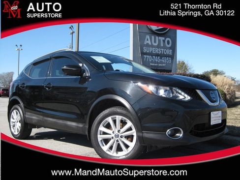 Used 2019 Nissan Rogue Sport SV w/ Technology Package image 1
