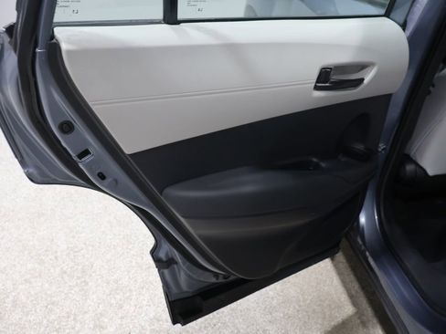 Certified 2023 Toyota Corolla Cross L image 18