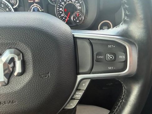 Used 2024 RAM 2500 Big Horn AWD/4WD image 12
