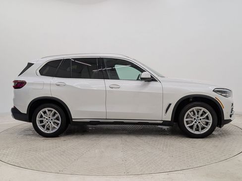 Used 2021 BMW X5 xDrive40i w/ Premium Package image 8