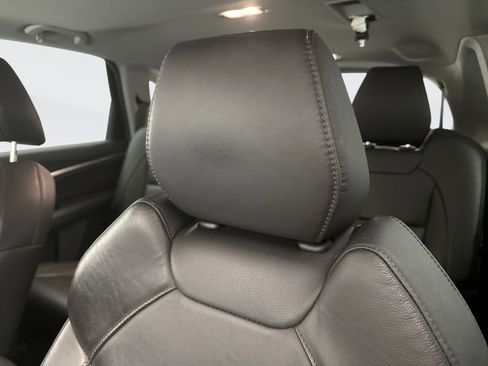 Used 2019 Acura MDX SH-AWD image 8