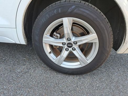 Used 2021 Audi Q5 2.0T Premium w/ Convenience Package image 21