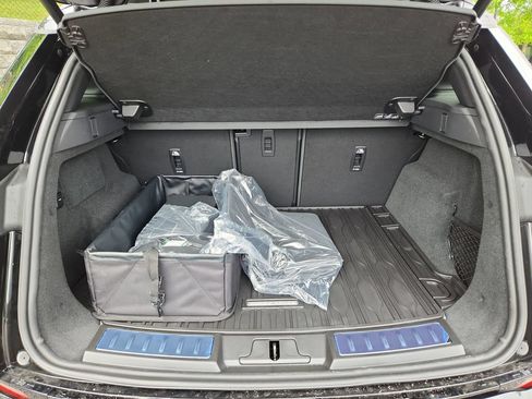 New 2026 Land Rover Range Rover Evoque Hoxton AWD/4WD image 13
