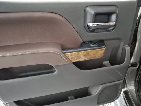 Used 2015 Chevrolet Silverado 1500 High Country w/ High Country Premium Package image 23