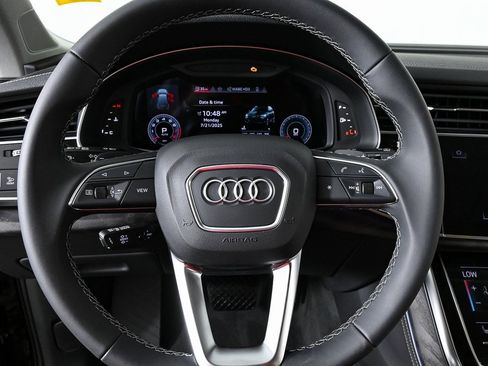 New 2025 Audi Q7 3.0T Premium Plus image 9