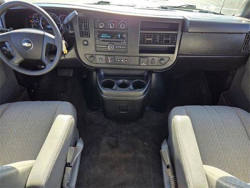 Used 2017 Chevrolet Express 3500 LT w/ LT Preferred Equipment Group image 13