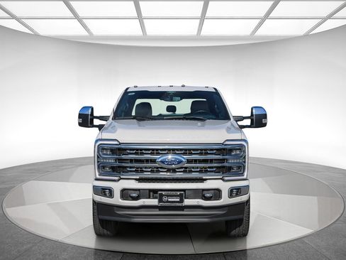 Used 2024 Ford F350 Platinum image 6