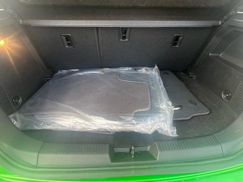 Used 2016 Chevrolet Sonic LT w/ Fun and Sun Package image 36