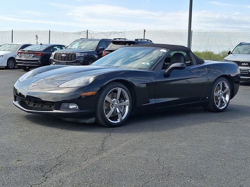 Used 2009 Chevrolet Corvette Convertible w/ Preferred Equipment Group RWD image 3