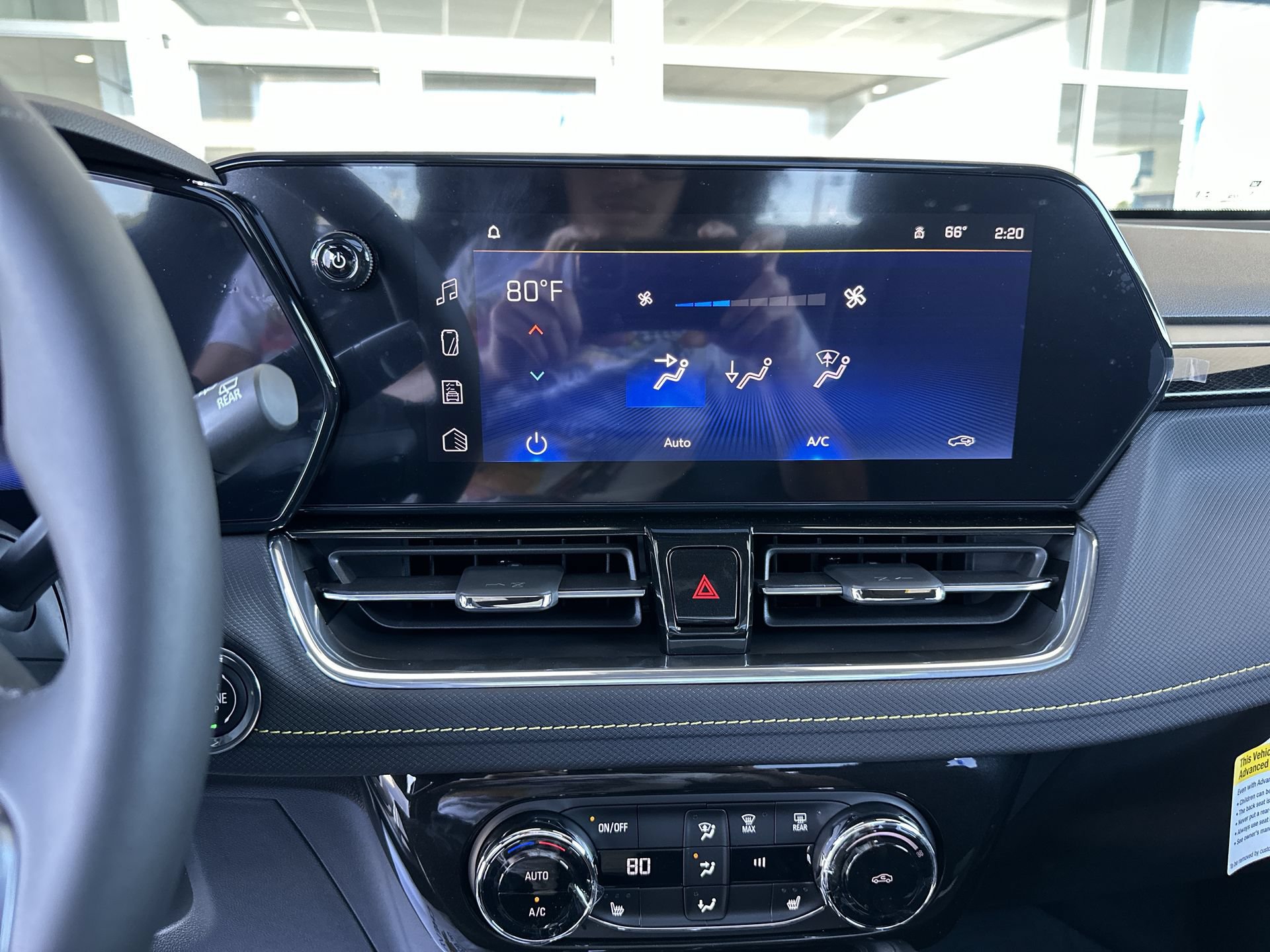 New 2026 Chevrolet TrailBlazer ACTIV w/ Convenience Package FWD image 32
