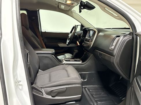 Used 2021 Chevrolet Colorado LT w/ Fleet Safety Package RWD image 21
