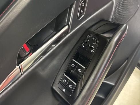 Used 2025 MAZDA CX-30 AWD 2.5 S w/ Preferred Package image 17