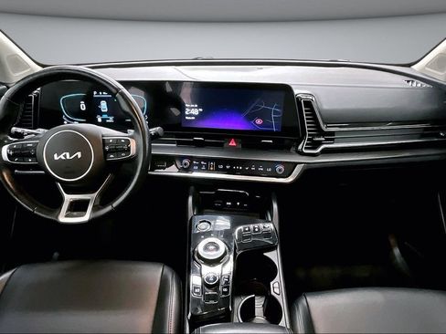 Used 2023 Kia Sportage EX AWD/4WD image 7