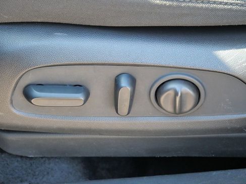 Used 2023 Chevrolet TrailBlazer LT w/ Convenience Package image 34