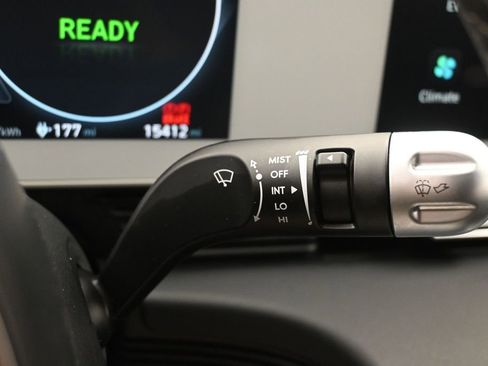 Used 2023 Hyundai Ioniq 5 SE AWD/4WD image 18
