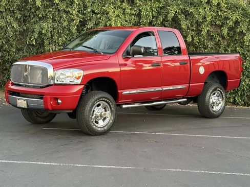 Used 2008 Dodge Ram 2500 Truck Laramie w/ Trailer Tow Group AWD/4WD image 3