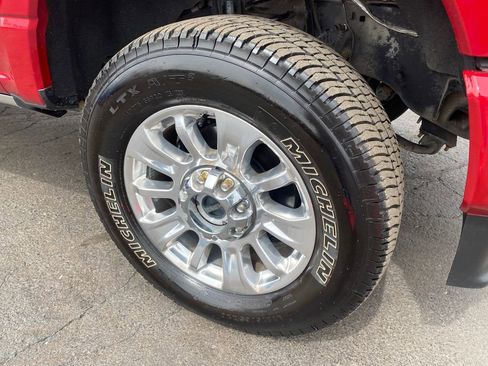 Used 2023 Ford F250 Platinum AWD/4WD image 36