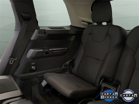 Used 2025 Volvo XC90 B6 Plus image 69