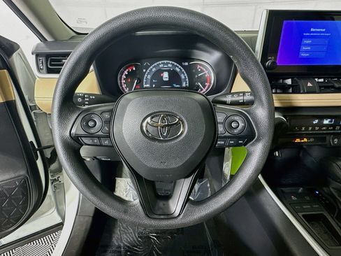 Used 2025 Toyota RAV4 LE FWD image 15