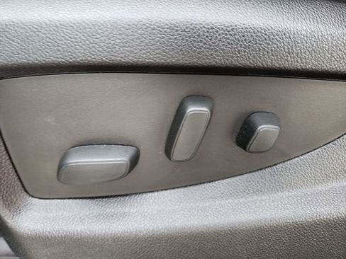 Used 2016 Chevrolet Tahoe LTZ image 19