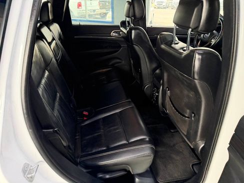 Used 2015 Jeep Grand Cherokee Limited AWD/4WD image 26