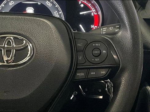 Used 2024 Toyota RAV4 LE image 13