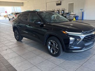 Used 2024 Chevrolet Trax LT w/ Driver Confidence Package video 1