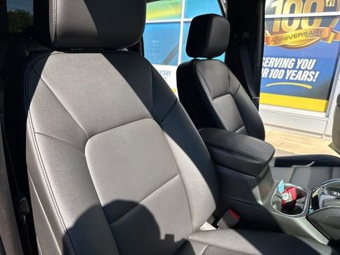 Used 2023 GMC Canyon Elevation w/ Elevation Premium Package image 30