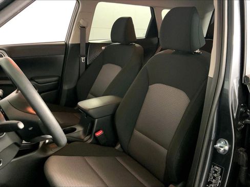 Certified 2025 Kia Soul LX w/ LX Technology Package FWD image 22