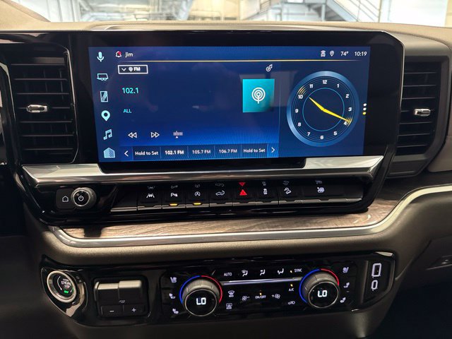 Used 2026 Chevrolet Silverado 1500 LTZ AWD/4WD image 25
