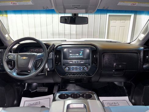 Used 2019 Chevrolet Silverado 2500 W/T w/ WT Convenience Package AWD/4WD image 17