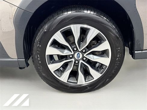 Used 2023 Subaru Outback Limited image 34