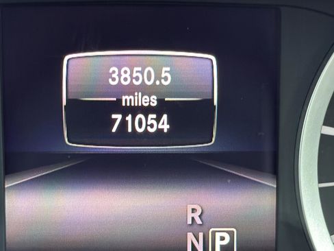 Used 2018 INFINITI QX30 Premium w/ Navigation Package image 22