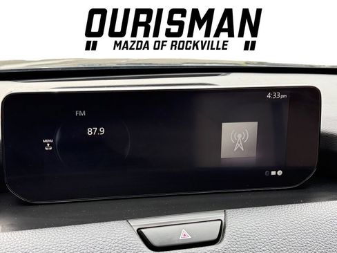 Used 2024 MAZDA CX-90 Plug-In Hybrid w/ Premium Pkg image 12