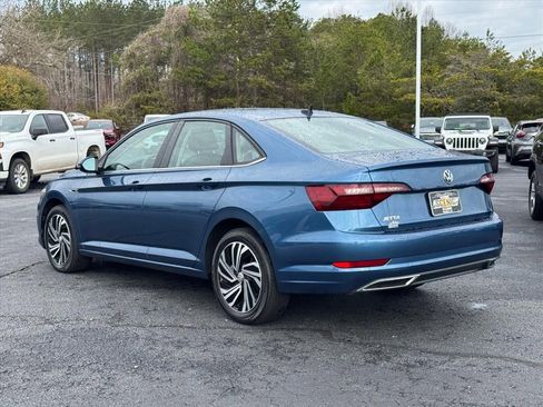 Used 2021 Volkswagen Jetta SEL Premium image 5