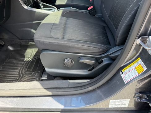 Used 2022 Ford EcoSport SE w/ SE Convenience Package image 26