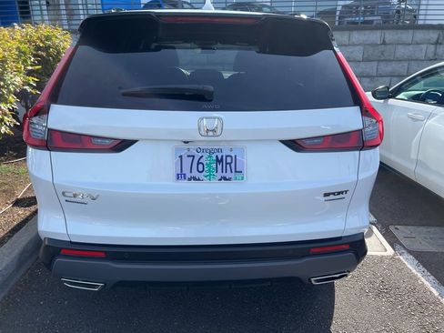 Used 2023 Honda CR-V Sport Touring image 5