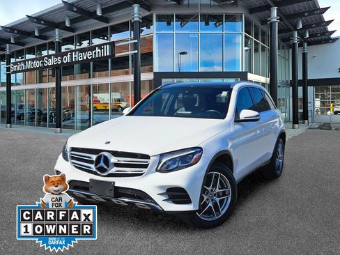Used 2018 Mercedes-Benz GLC 300 4MATIC image 1