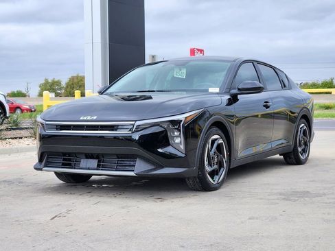 New 2026 Kia K4 EX FWD image 2