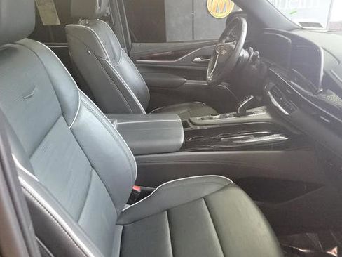 Used 2023 Cadillac Escalade Sport w/ LPO, ONYX Package AWD/4WD image 6