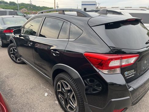 Used 2019 Subaru Crosstrek 2.0i Limited w/ Moonroof Package w/Navigation AWD/4WD image 6