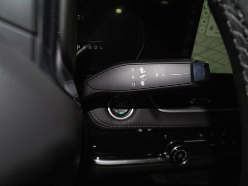 Used 2025 Chevrolet Equinox LT image 30